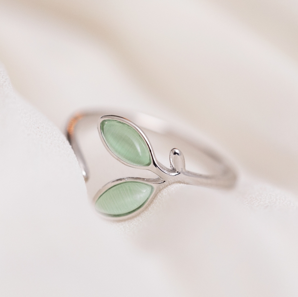 Spring Leaf Ring (S925) - Picture 6 of 9